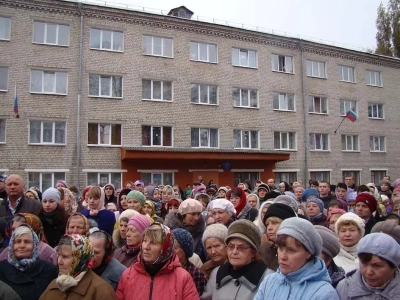 День народного единства в Новозыбкове ознаменован общим Крестным ходом прихожан всех православных храмов города