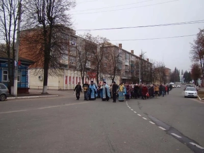 День народного единства в Новозыбкове ознаменован общим Крестным ходом прихожан всех православных храмов города