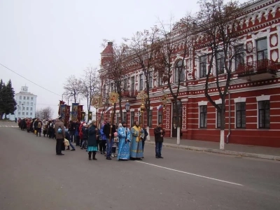 День народного единства в Новозыбкове ознаменован общим Крестным ходом прихожан всех православных храмов города