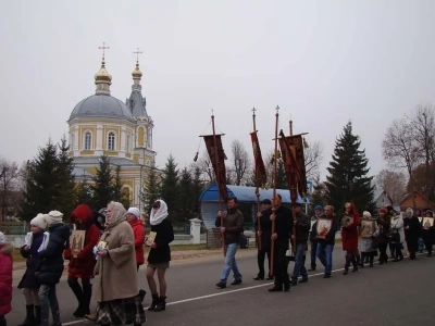 День народного единства в Новозыбкове ознаменован общим Крестным ходом прихожан всех православных храмов города