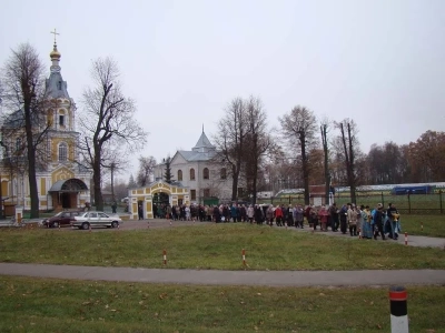 День народного единства в Новозыбкове ознаменован общим Крестным ходом прихожан всех православных храмов города