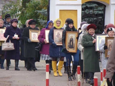 День народного единства в Новозыбкове ознаменован общим Крестным ходом прихожан всех православных храмов города