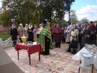 Преподобный отче наш Сергие, моли Бога о нас! Молебное пение ко игумену земли Русской совершено на месте утраченного храма в селе Внуковичи Новозыбковского благочиния