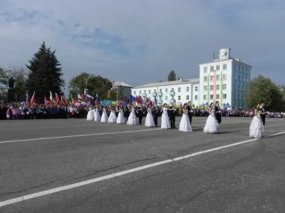 В торжествах по случаю дня города Новозыбкова принял участие священник