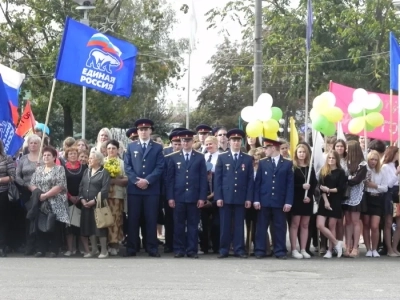 В торжествах по случаю дня города Новозыбкова принял участие священник