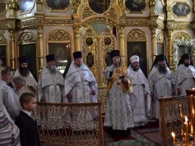 В день Престольного торжества соборного храма Новозыбковского благочиния, свой первый Архипастырский визит во град Новозыбков совершил Епископ Клинцовский и Трубчевский Владимир