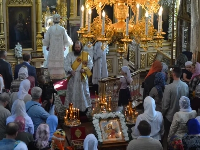 В день Престольного торжества соборного храма Новозыбковского благочиния, свой первый Архипастырский визит во град Новозыбков совершил Епископ Клинцовский и Трубчевский Владимир