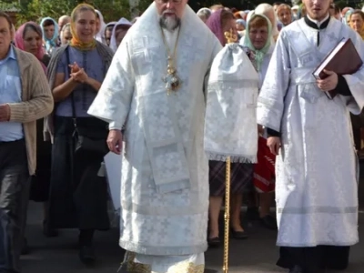 В день Престольного торжества соборного храма Новозыбковского благочиния, свой первый Архипастырский визит во град Новозыбков совершил Епископ Клинцовский и Трубчевский Владимир