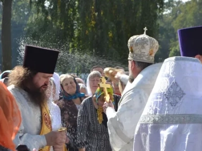 В день Престольного торжества соборного храма Новозыбковского благочиния, свой первый Архипастырский визит во град Новозыбков совершил Епископ Клинцовский и Трубчевский Владимир