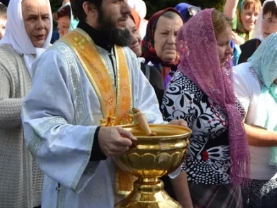 В день Престольного торжества соборного храма Новозыбковского благочиния, свой первый Архипастырский визит во град Новозыбков совершил Епископ Клинцовский и Трубчевский Владимир