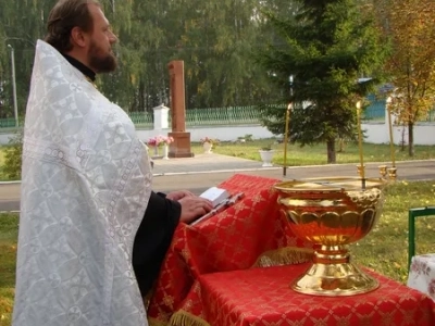 В день Престольного торжества соборного храма Новозыбковского благочиния, свой первый Архипастырский визит во град Новозыбков совершил Епископ Клинцовский и Трубчевский Владимир