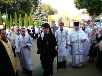 В день Престольного торжества соборного храма Новозыбковского благочиния, свой первый Архипастырский визит во град Новозыбков совершил Епископ Клинцовский и Трубчевский Владимир