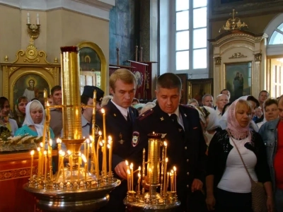 В день Престольного торжества соборного храма Новозыбковского благочиния, свой первый Архипастырский визит во град Новозыбков совершил Епископ Клинцовский и Трубчевский Владимир