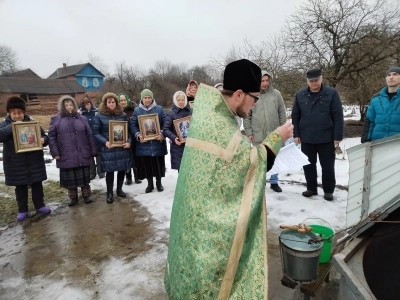 Святое Богоявление в Новозыбковском благочинии: радость духовная, молитвенное единение, местные традиции