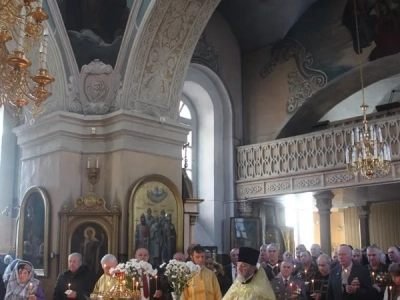 Еще молимся о упокоении воинов, жизнь свою на поле брани положивших!В день Сретения Господня, а также в день 34-ой годовщины вывода советских войск из Афганистана, в соборном храме Новозыбковского благочиния совершена панихида о всех воинах, погибших в локальных вооруженных конфликтах