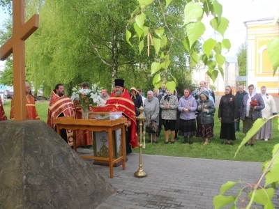 За Веру и Отечество жизнь свою положившим – ВЕЧНАЯ ПАМЯТЬ!78-й День победы в Великой Отечественной Войне в Новозыбковском благочинии ознаменован молитвой храм