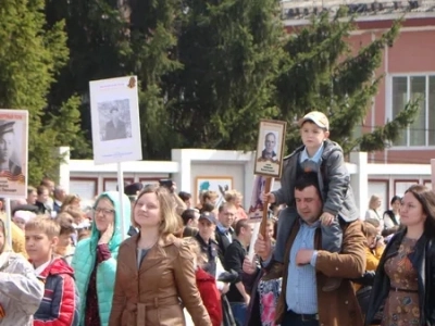 День победы в Новозыбковском благочинии: 9 мая, в день 70-тетия Победы в Великой Отечественной Войне, в городе Новозыбкове совершены Литургии, состоялся праздничный парад и прошли торжественные мероприятия