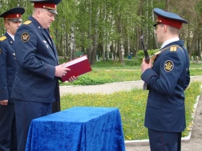 Присяга сотрудников внутренней службы СИЗО-2 города Новозыбкова: напутствие от священника