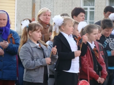 В день победы у Молитвенного дома в селе Старые Бобовичи совершена панихида о павших воинах