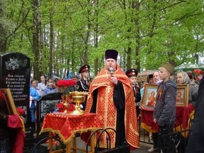 Все судьбы в единую слиты: жители села Крутоберезка Новозыбковского района почтили память своих защитников в годы Великой Отечественной Войны