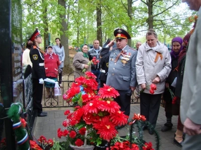 Все судьбы в единую слиты: жители села Крутоберезка Новозыбковского района почтили память своих защитников в годы Великой Отечественной Войны