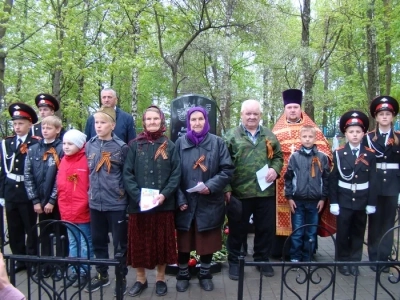 Все судьбы в единую слиты: жители села Крутоберезка Новозыбковского района почтили память своих защитников в годы Великой Отечественной Войны