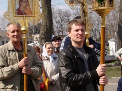 ХРИСТОС ВОСКРЕСЕ! Свет Христов просвещает всех! – в Новозыбковском благочинии встретили Благодатный Огонь