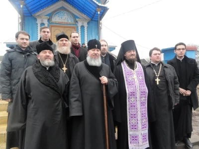 Впервые Митрополит севершил Божественную литургию в храме в честь чуда Архистратига Михаила в Хонех города Новозыбкова Клинцовской Епархии