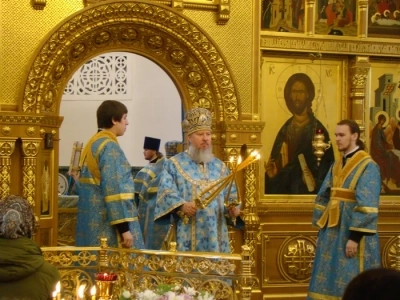 В праздник Сретения Господня впервые состоялся Съезд Православной молодежи Брянской Митрополии, в работе которого принял участие молодежный актив Новозыбковского благочиния – клуб «Катехумен»