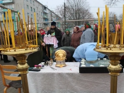 Несколько тысяч человек собралось на молитву в Новозыбковском благочинии у ковчега с частицей мощей святого Пророка, Предтечи и Крестителя Господня Иоанна