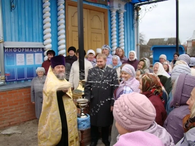 Людковские кампаны: На звоннице новозыбковского храма в честь Рождества Пресвятой Богородицы теперь новые колокола