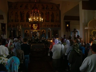 Радость торжества Успения Пресвятой Богородицы Епископ Клинцовский Сергий разделил с духовенством Епархии в п.г.т. Климово