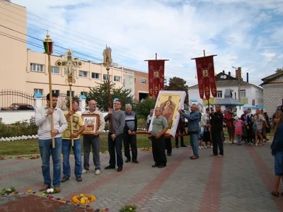 Радость торжества Успения Пресвятой Богородицы Епископ Клинцовский Сергий разделил с духовенством Епархии в п.г.т. Климово