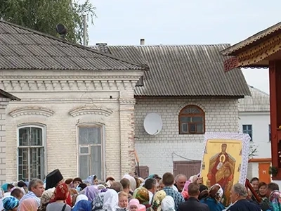 Радость торжества Успения Пресвятой Богородицы Епископ Клинцовский Сергий разделил с духовенством Епархии в п.г.т. Климово