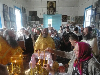 День памяти святых Первоверховных апостолов Петра и Павла молитвенно отметили в Новозыбковском благочинии