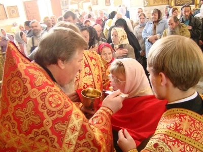 В Клинцовской Епархии открылись торжества, посвященные 700-летию со дня рождения Преподобного Сергия Радонежского: в честь святого заложен храм в Кафедральном граде