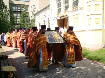 В Клинцовской Епархии открылись торжества, посвященные 700-летию со дня рождения Преподобного Сергия Радонежского: в честь святого заложен храм в Кафедральном граде