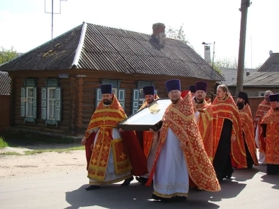 В Клинцовской Епархии открылись торжества, посвященные 700-летию со дня рождения Преподобного Сергия Радонежского: в честь святого заложен храм в Кафедральном граде