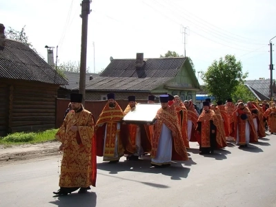 В Клинцовской Епархии открылись торжества, посвященные 700-летию со дня рождения Преподобного Сергия Радонежского: в честь святого заложен храм в Кафедральном граде