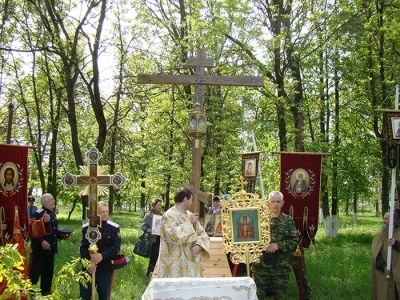 В Клинцовской Епархии открылись торжества, посвященные 700-летию со дня рождения Преподобного Сергия Радонежского: в честь святого заложен храм в Кафедральном граде