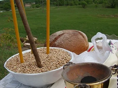 При въезде в село Старые Бобовичи Новозыбковского района установлен и освящен Поклонный Крест