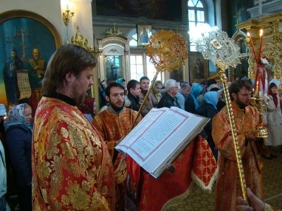 В Неделю святых Жен-Мироносиц Епископ Клинцовский и Трубчевский Сергий совершил Божественную литургию в Новозыбковском благочинии