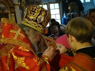 В Неделю святых Жен-Мироносиц Епископ Клинцовский и Трубчевский Сергий совершил Божественную литургию в Новозыбковском благочинии