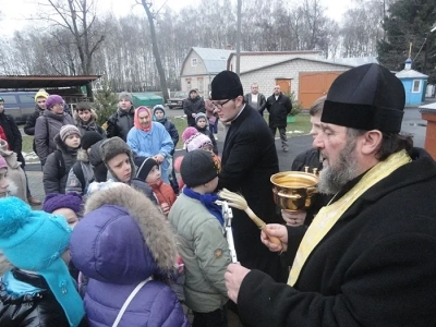 Рождественская Митрополичья елка в столице Белоруссии приняла гостей из Новозыбкова