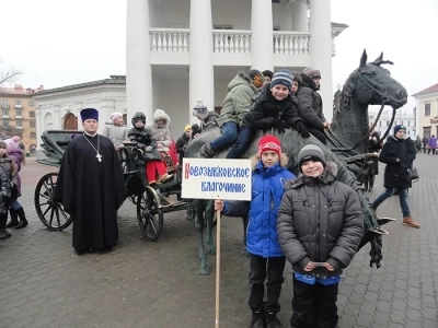 Рождественская Митрополичья елка в столице Белоруссии приняла гостей из Новозыбкова