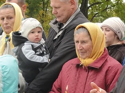 Преподобне отче наш Сергие, моли Бога о нас! – У Поклонного креста в селе Внуковичи Новозыбковского района совершен молебен о восстановлении храма