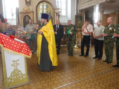 Рубежи Отечества нашего должны быть под надежной защитой смелых и мужественных людей! – В День пограничных войск совершено Молебное пение в храмах Новозыбковского благочиния