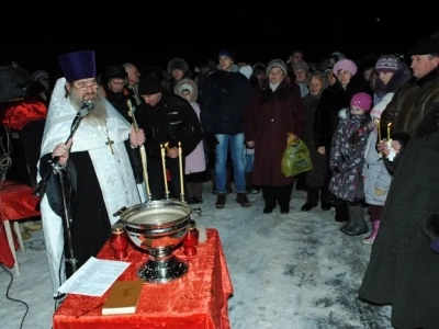 Великое освящение воды на источнике в селе Чернооково Великое освящение воды на источнике в селе Чернооково