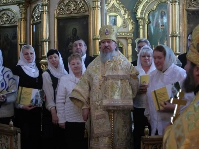 Благословение Епископа: Преосвященный Александр, Епископ Брянской и Севский посетил Новозыбковское благочиние