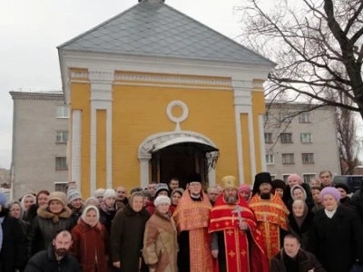 Новый год начинается с молитвы: в часовне в честь мученика Вонифатия города Новозыбкова, духовенством Новозыбковского благочиния совершена первая соборная молитва в 2013 году